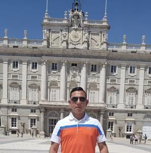 Meet your Posher, Alan